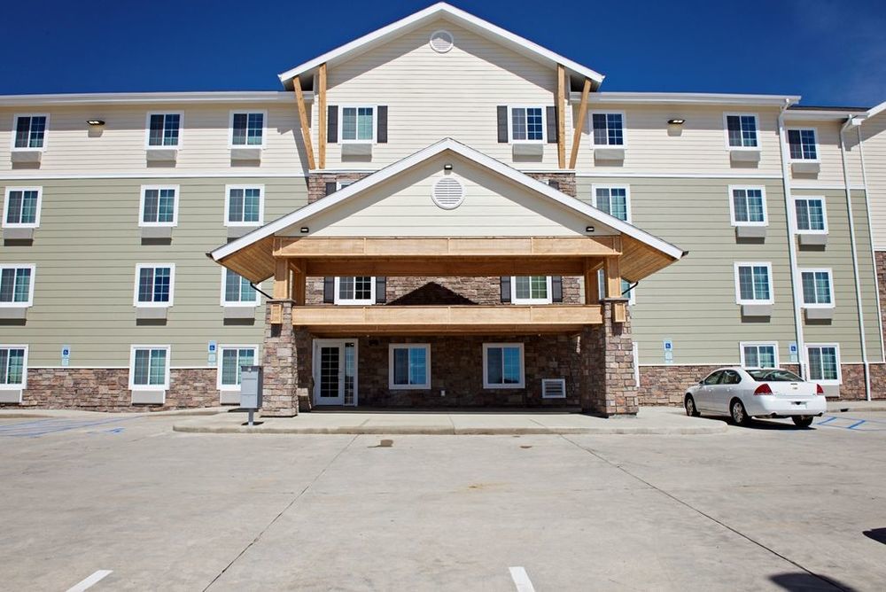 Suburban Studios Watford City 외부 사진