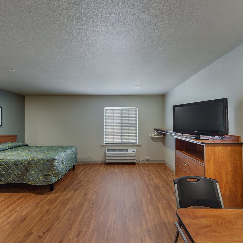 Suburban Studios Watford City 외부 사진